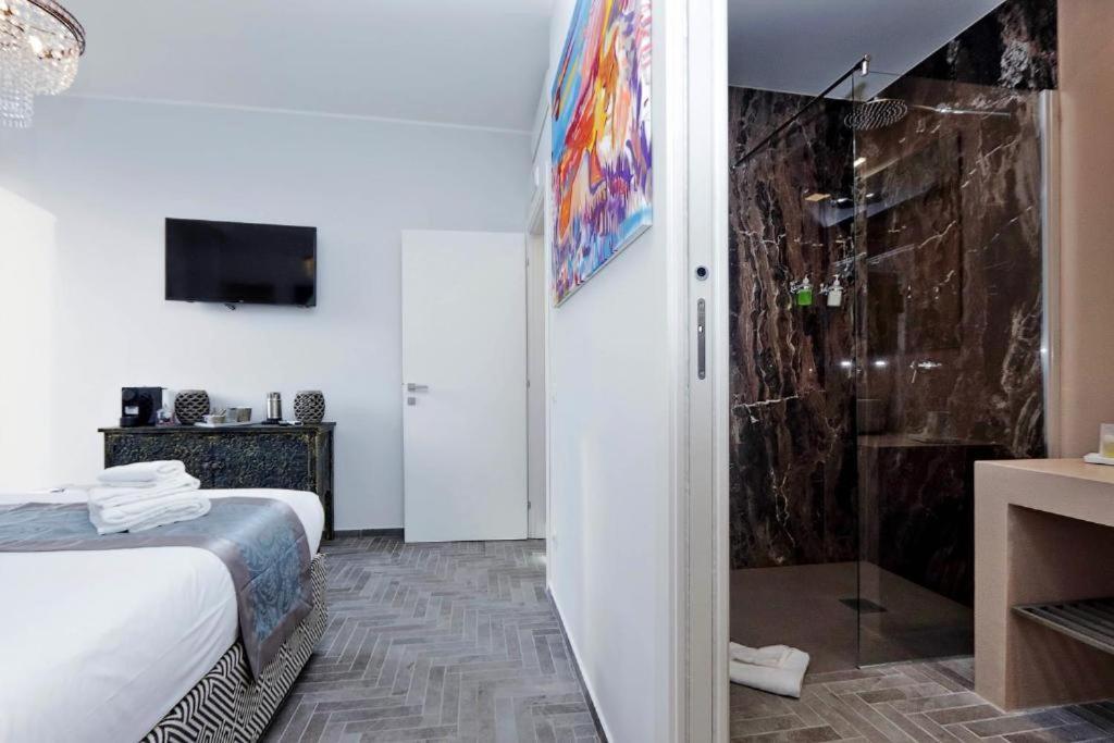 Boutique Suites Della Croce Ρώμη Εξωτερικό φωτογραφία